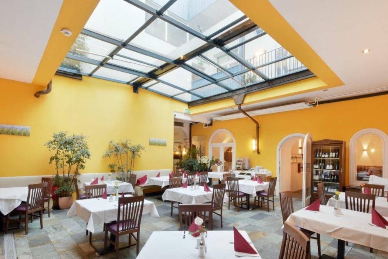 Boutique Hotel Dom - Rooms & Suites Graz Eksteriør billede